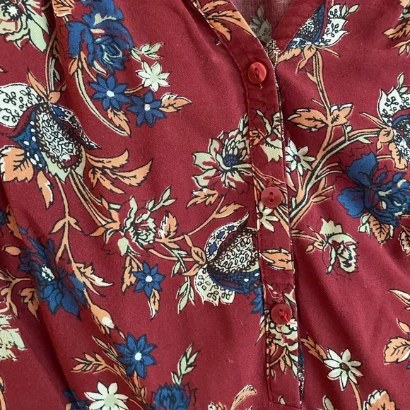 Lucky Brand Top | Boho | V-neck - Picture 2 of 7